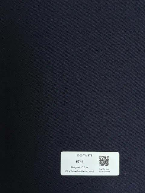 6744